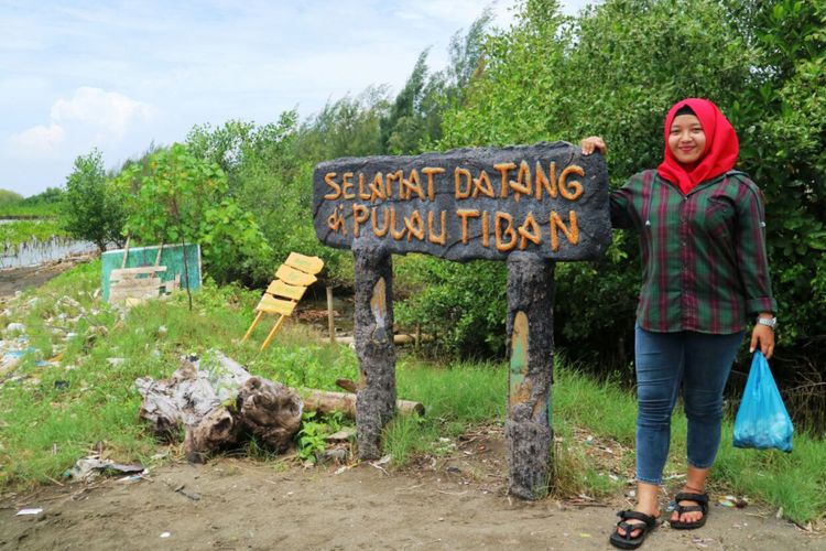 Foto Terkena Abrasi Pulau Tiban Jadi Tempat Wisata Tanam Bakau Halaman 2