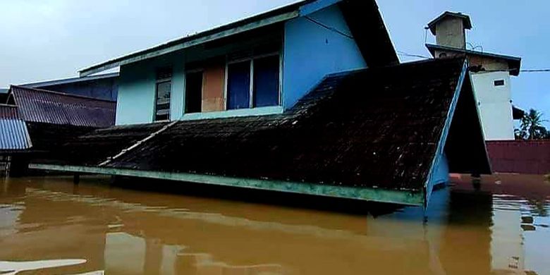 Berita Terkini Harian Banjir Rendam 12 Kecamatan Di Sintang Terbaru