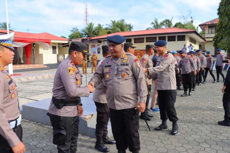 Bentrok Anggota Brimob Dan Personel Polres Tual Maluku Memalukan