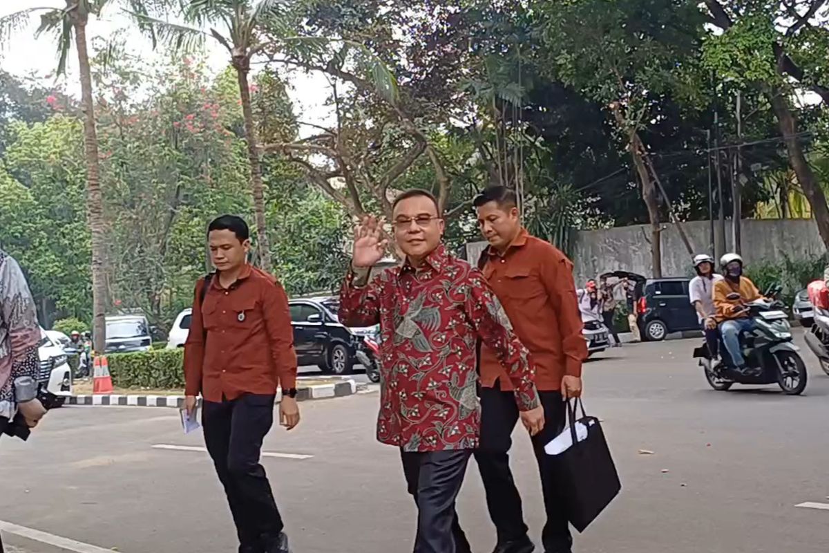 Dasco Ungkap Segera Ada Pertemuan Antara Prabowo Subianto Dan Surya Paloh