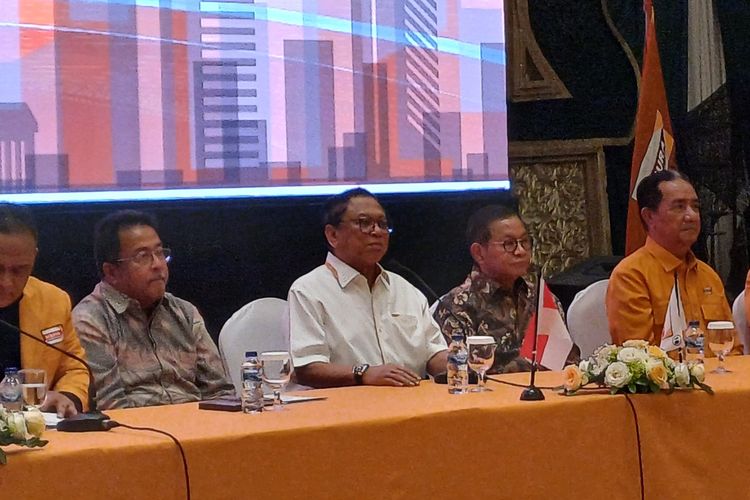 Foto Hanura Umumkan Dukungan Untuk Pramono Anung Rano Karno Pada