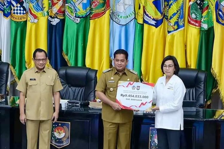 Masa Jabatan Segera Berakhir Bupati Askolani Sumbang Prestasi Baru