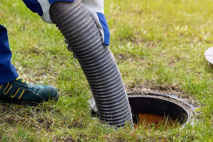 Betulkah Memasukkan Ragi Ke Septic Tank Dapat Mengatasi Mampet