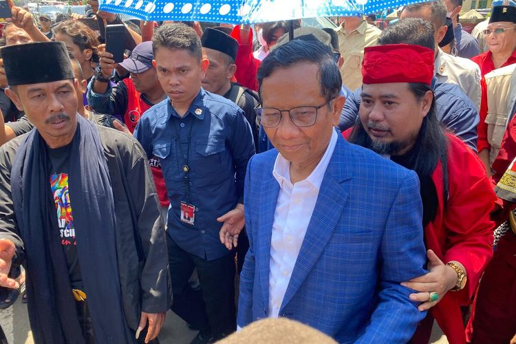 Lulusan IPDN Gagal Dilantik Di Kemendagri Mahfud MD Jangan Diributkan