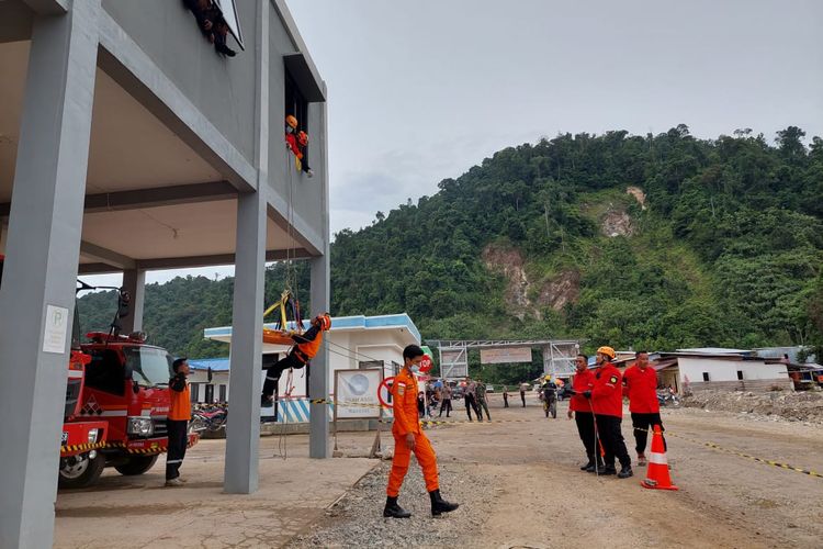 Foto Minimalisasi Kecelakaan Kerja PT GNI Rutin Bekali Karyawan