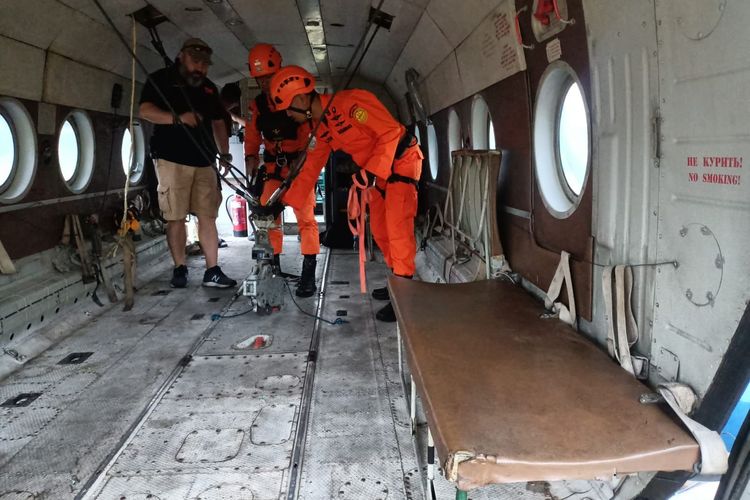 Helikopter Rombongan Kapolda Jambi Ditemukan Tim SAR Menuju Lokasi Via