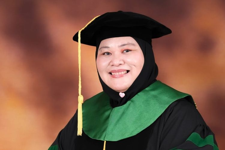 Foto Guru Besar UIN Jakarta Prof Maila Masuk Top 2 Scientists