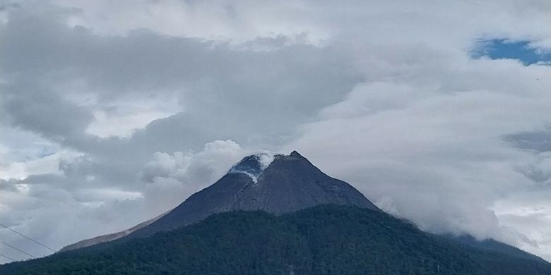 Berita Harian Gunung Lewotobi Berstatus Awas Terbaru Hari Ini Kompas