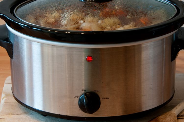 Hal Yang Harus Dipertimbangkan Saat Membeli Slow Cooker