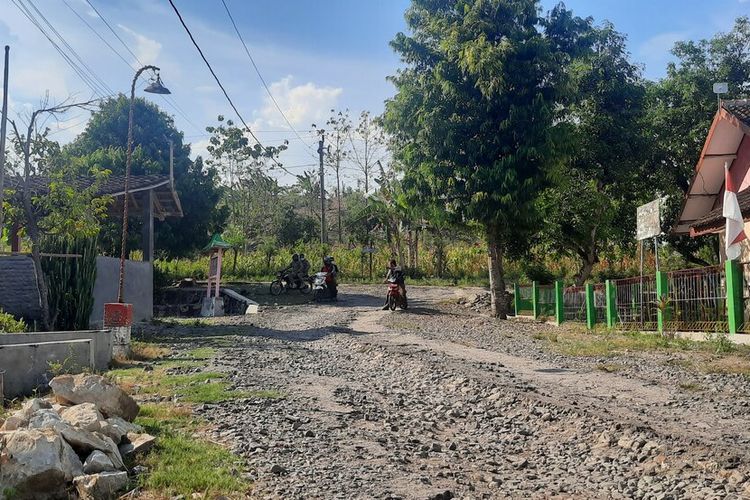 Foto Pembangunan Bendung Gerak Karangnongko Dilanjutkan Sekitar