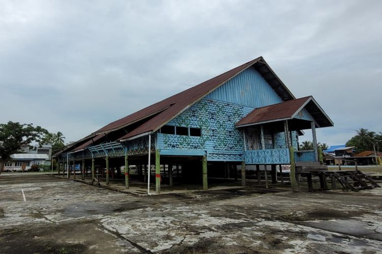 Foto Berkunjung Ke Desa Wisata Pulau Sapi Kampungnya Warga Dayak