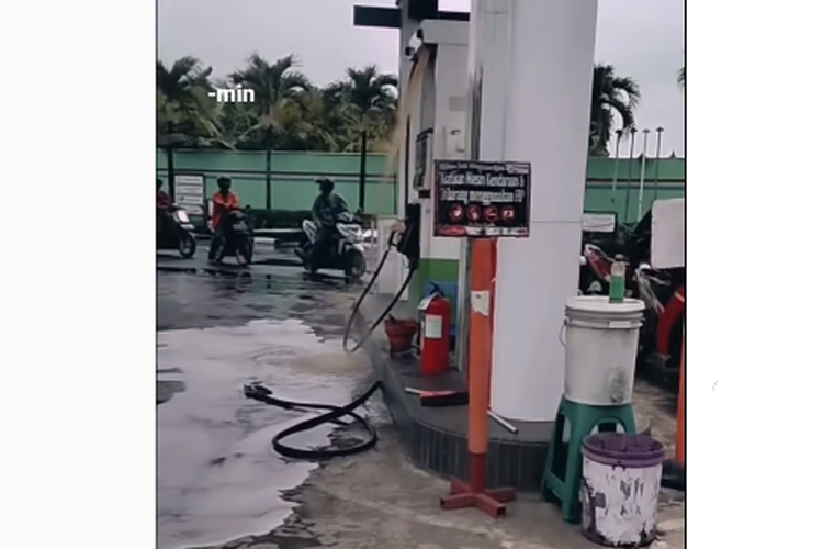 Viral Video Selang Dispenser SPBU Di Klaten Lepas Hingga Terjadi