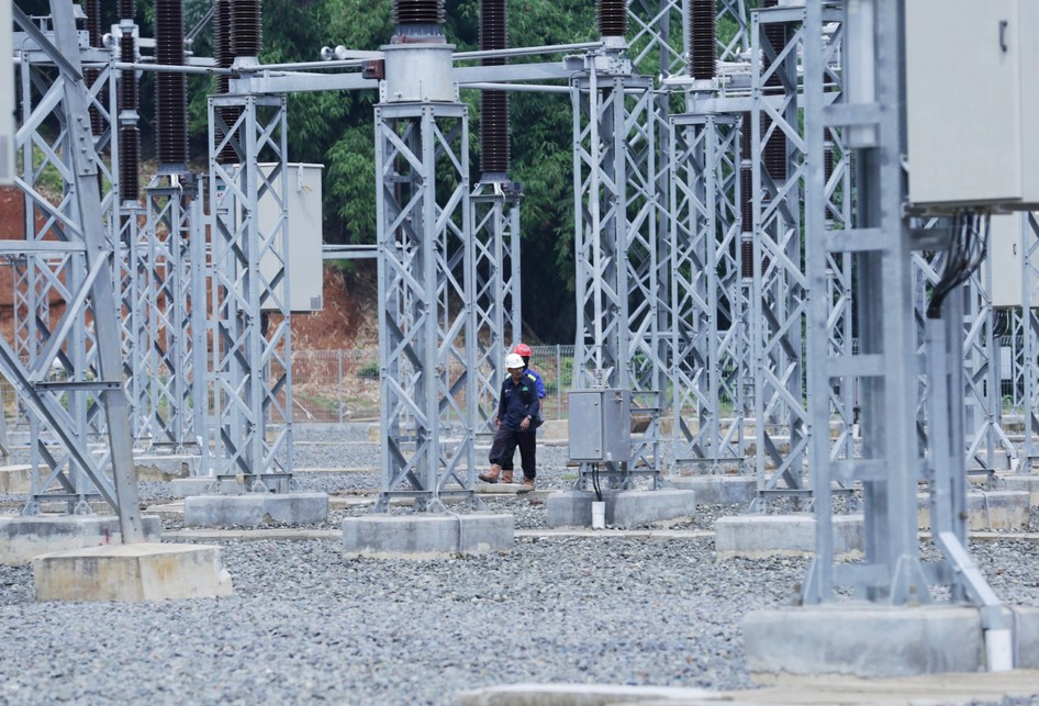 PLN Rekonduktoring SUTET 500KV di Cisauk, Tangerang