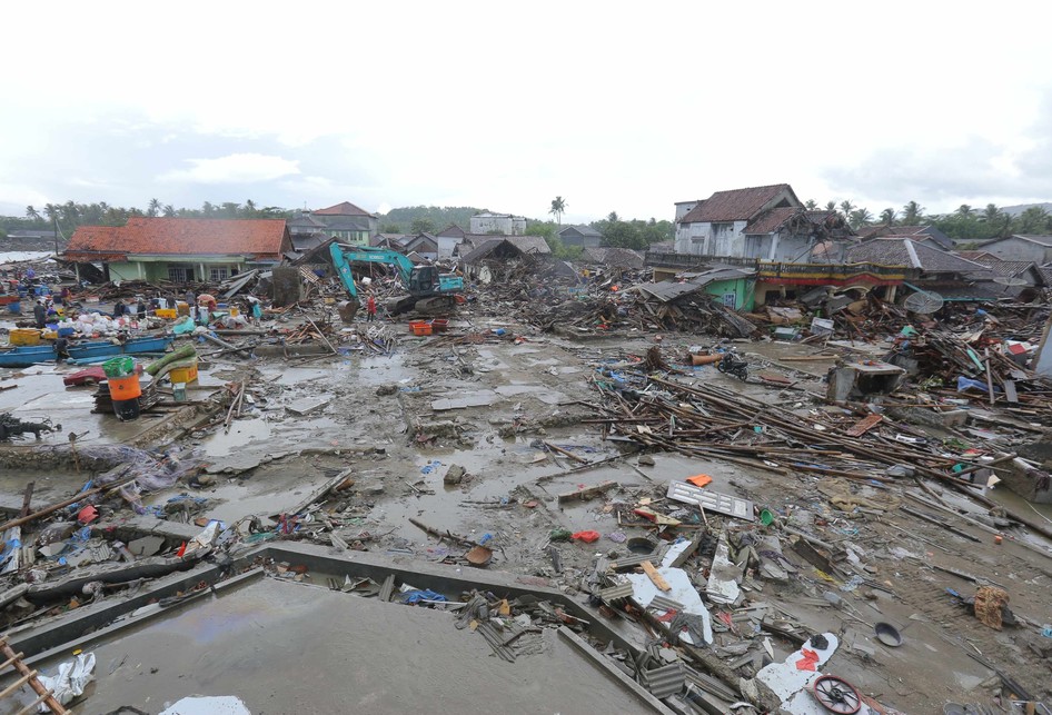 Pasar Ikan Sumur Tsunami di Carita Anyer, Banten