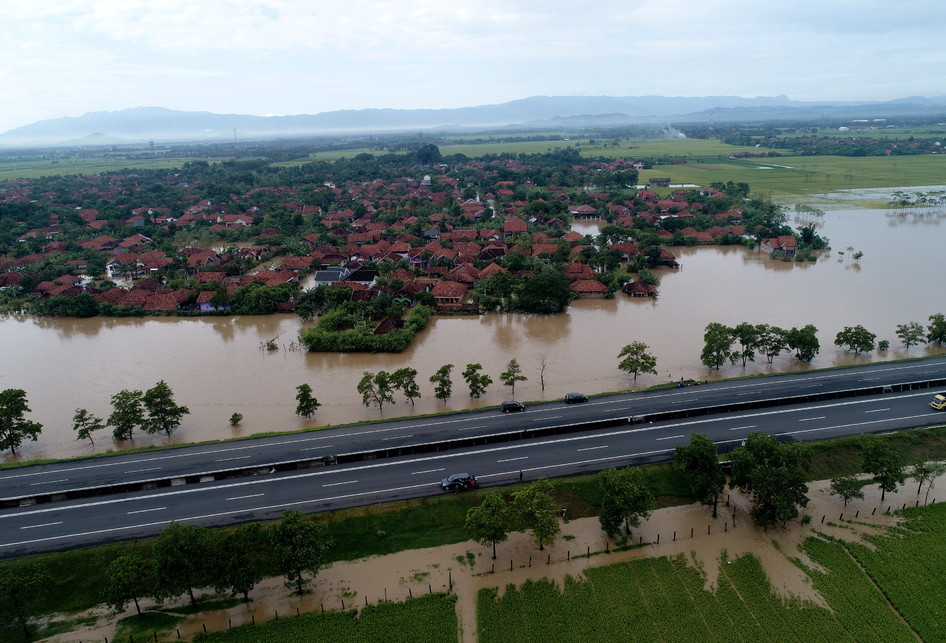 Ratusan Rumah Warga Dan Lahan Pertanian Terendam Banjir