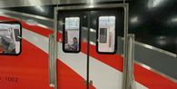 Ada yang Spesial di Pintu Gerbong KRL Baru dari China