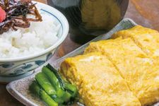 Tamagoyaki Ozawa di Prefektur Kanagawa, Jepang, merupakan restoran terkenal yang menyajikan menu Tamagoyaki atau telur dadar khas Jepang.