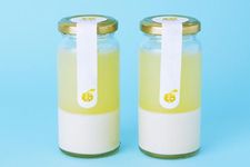 Produk Kitoyuzu Jelly &amp; White Choco ini dijual di KAORU KITO YUZU, toko kebutuhan sehari-hari dan dessert yang menggunakan bahan Kitoyuzu (sejenis jeruk yang terkenal dengan keharuman aromanya di Jepang).