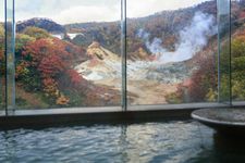 Noboribetsu Onsen merupakan salah satu areal onsen atau pemandian air panas yang sangat terkenal di Hokkaido, Jepang. Pemandian ini memiliki sembilan jenis sumber air panas yang berbeda.