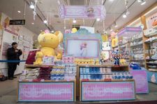 Toko eksklusif Cardcaptor Sakura di Kiddy Land Harajuku, Jepang