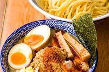 Menya Kanetora / Ajitama Karagara Tsukemen (1030 yen)
