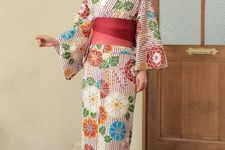 Yukata Berpola Bunga Retro dan Garis dari earth music &amp; ecology 