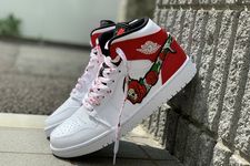 SKULL ROSES AJ1 MID 