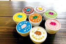 Cangkir es krim mereka juga populer!