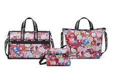 (Kiri) Medium Weekender seharga 18.000 yen, (tengah) Daniella Crossbody seharga 8.000 yen, (kanan) Easy Carry Tote seharga 8.500 yen.