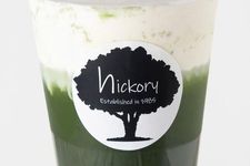 Perpaduan jus hijau dan tapioka manis di Sekai-ichi Mazui Tapioca yang dijual dengan harga 450 yen.