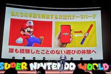 Gelang Super Nintendo World dapat disambungkan dengan ponsel pintarmu.