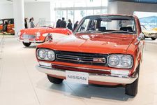 Skyline GT-R (PGC10) yang mencetak sejarah dengan 50 kemenangan dalam balapan mobil. Mobil merah ini amat langka.