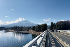 Keindahan Gunung Fuji dari danau Kawaguchiko 