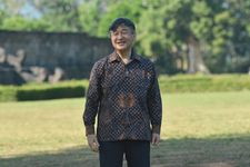 Kaisar Jepang Naruhito mengunjungi kompleks wisata Candi Borobudur di Magelang, Jawa Tengah, Indonesia 22 Juni 2023.