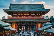 Asakusa Temple (Senso-Ji).