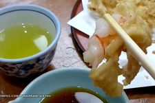 Tempura udang khas Restoran Sansada, Asakusa, Tokyo, Jepang. (KOMPAS.COM/YUHARRANI AISYAH)