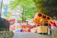 Natsu matsuri, festival musim panas di Jepang menghadirkan berbagai kedai atau yatai yang menjual berbagai makanan dan kegiatan seru. (KARAKSA MEDIA PARTNER)