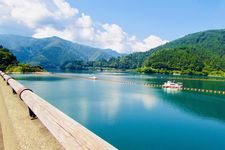 Danau Okutama di Tokyo, Jepang. (KARAKSA MEDIA PARTNER)