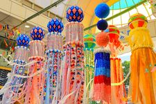 Hiasan di Festival Tanabata Sendai, Prefektur Miyagi, Jepang. (DOK. PHOTO-AC)