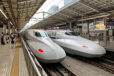 Shinkansen atau kereta cepat di Jepang. (PEXELS/JUSTIN BRINKHOFF)