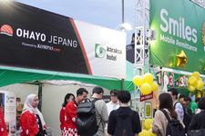 Booth Ohayo Jepang dan Karaksa Hotel di Indonesia-Japan Friendship Festival 2024. (KARAKSA MEDIA PARTNER)