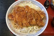 Katsudon khas Prefektur Fukui, Jepang.