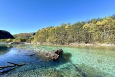 Kamikochi di Nagano, Jepang, dikelilingi Pegunungan Alpen Utara.