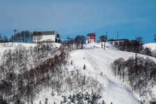 Resor Ski Yuzawa Kogen, tempat wisata bersalju di dekat Tokyo, Jepang.