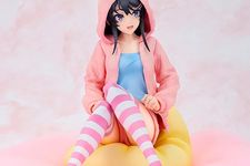 Action figure Mai Sakurajima dari anime Rascal Does Not Dream of Bunny Girl Senpai.