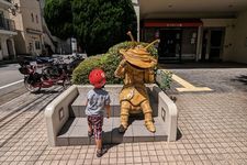 Patung Kanegon (musum Ultraman) di Soshigaya-Okura, Tokyo, Jepang.