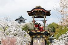 Parade kereta hias mewah &ldquo;Yama&rdquo; di Festival Inuyama.