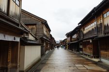 Higashi Chaya, distrik di Kanazawa yang penuh dengan chaya atau kedai teh tradisional.