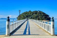 Jembatan Takeshima di gugusan Teluk Mikawa, Nagoya, Jepang.