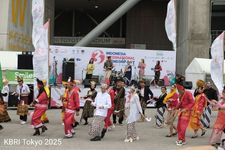 Suasana Festival Hari Persahabatan Internasional yang digelar KBRI Tokyo di Toyota, Prefektur Aichi, Jepang, pada 7 Juni 2025.